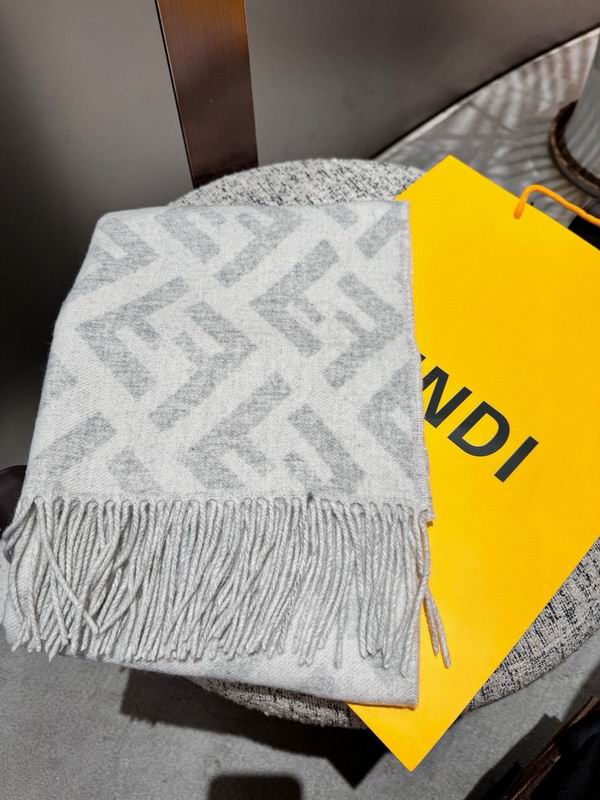 Fendi Scarf E52 (7)
