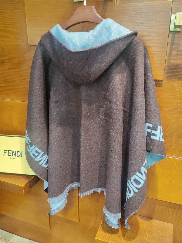 Fendi cloak 135X155cm E14 (6)