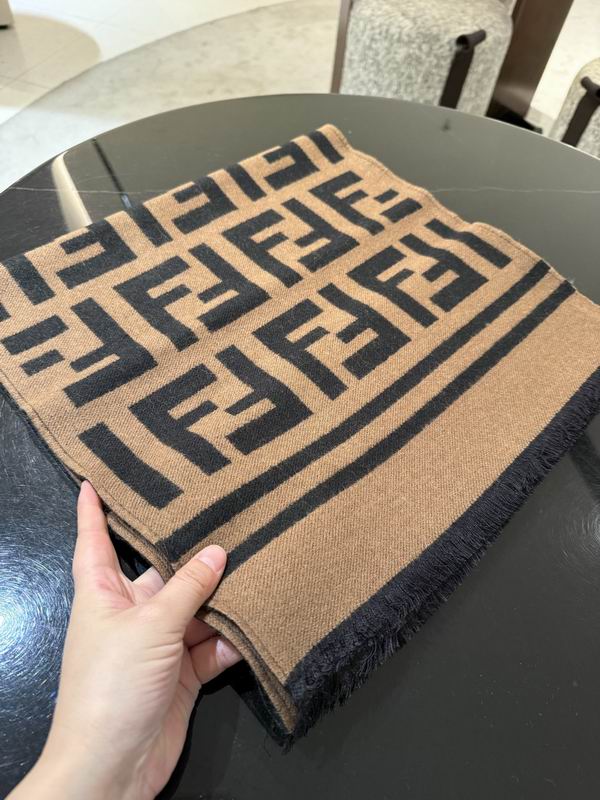 Fendi scarf 180X35cm E62 (1)