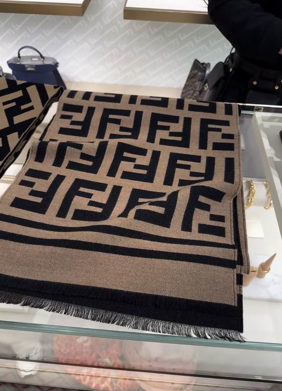 Fendi scarf 180X35cm E62 (8)