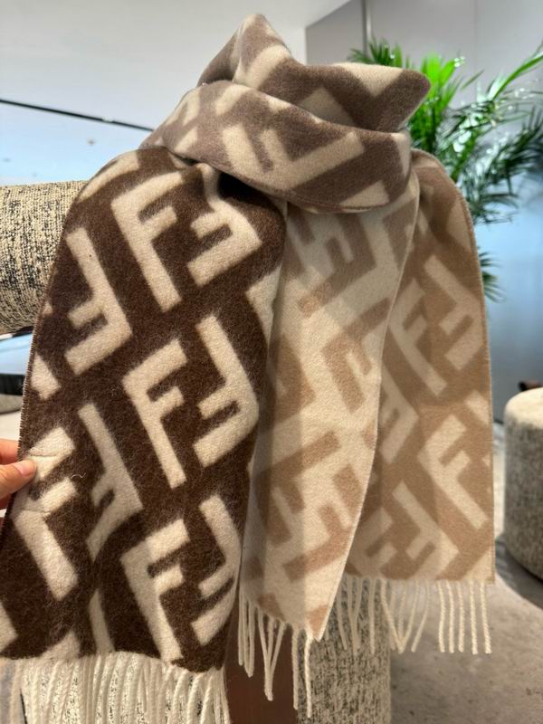 Fendi scarf 35X180cm E57 (2)