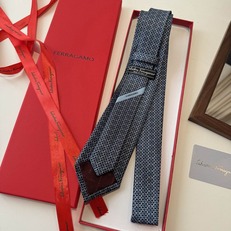 Ferragamo Tie hm (156)