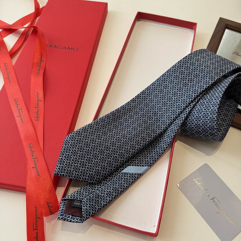 Ferragamo Tie hm (158)