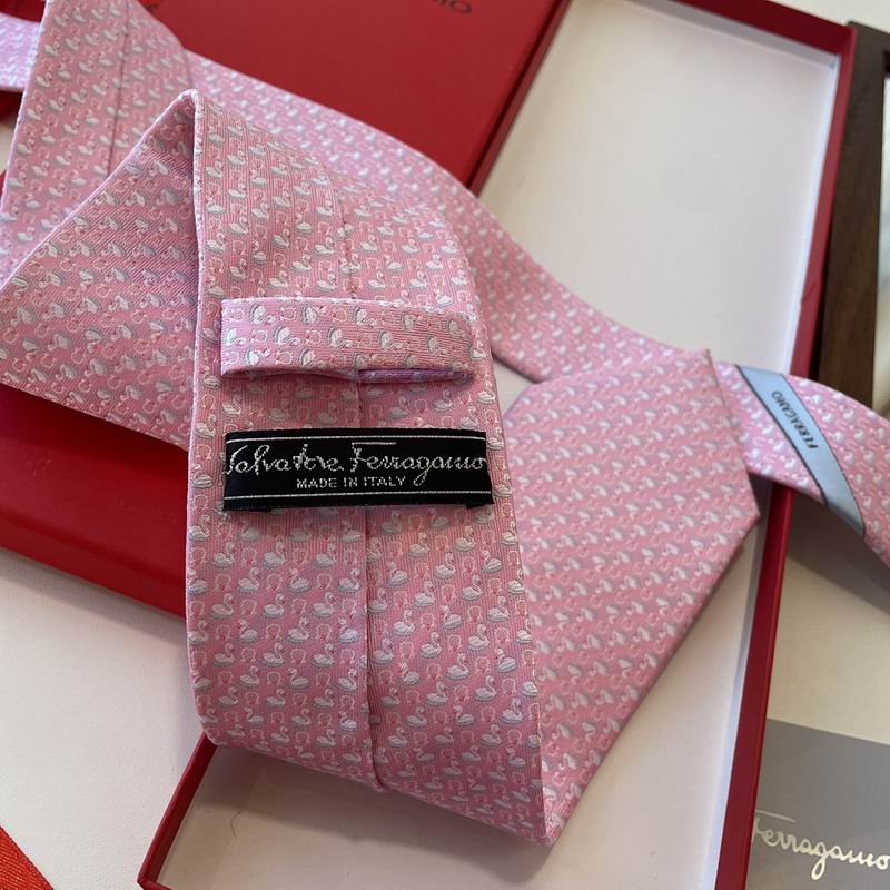 Ferragamo Tie hm (190)