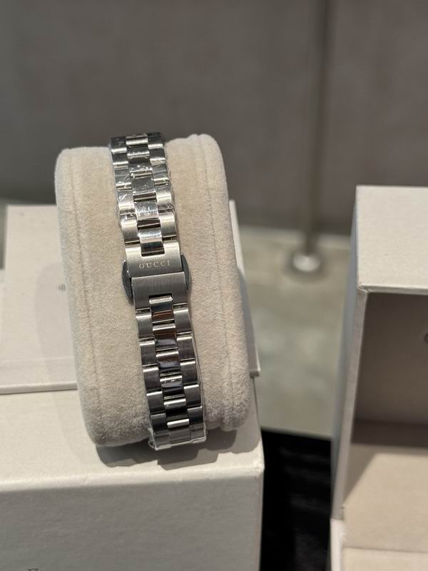 Gucci 29mm 10 (13)
