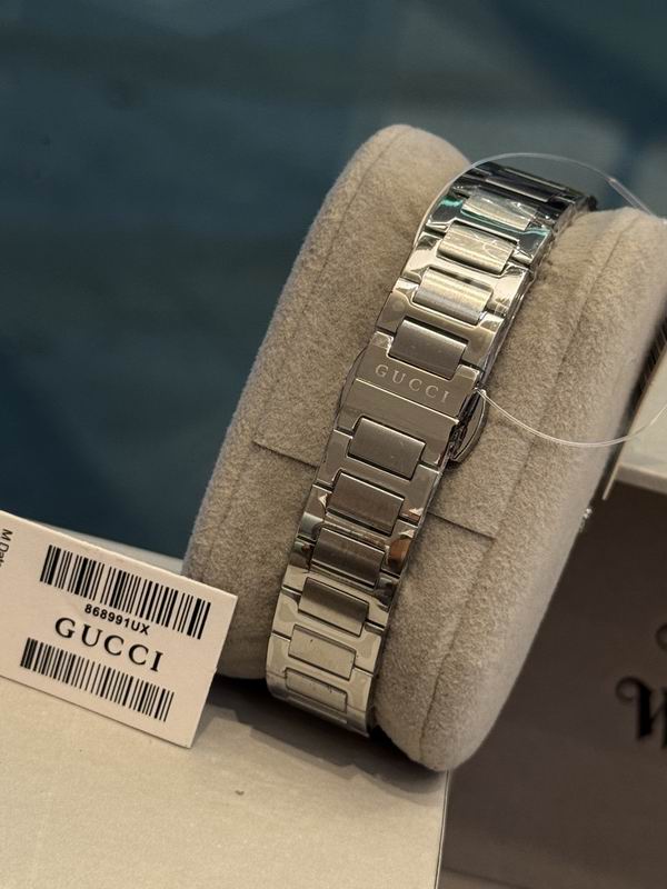 Gucci 29mm 66 (2)