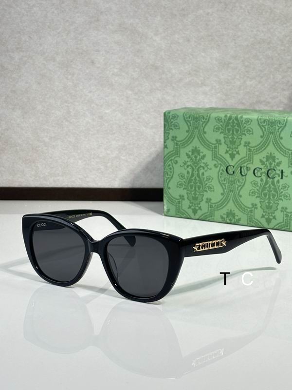 Gucci GG1588S 55 17-145 c05