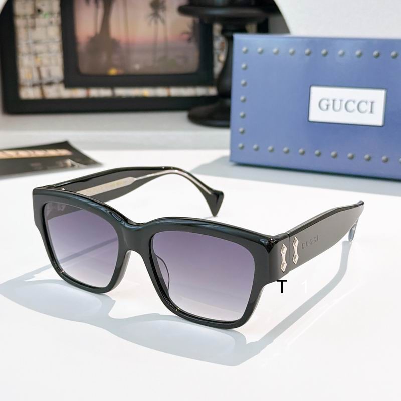 Gucci GG1720 55-17-140 a01