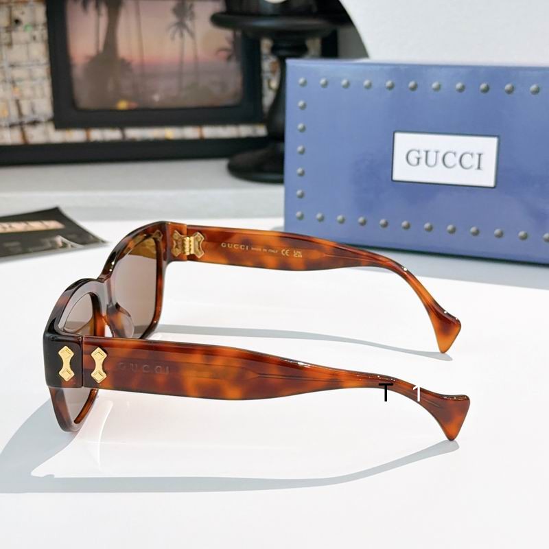 Gucci GG1720 55-17-140 a06