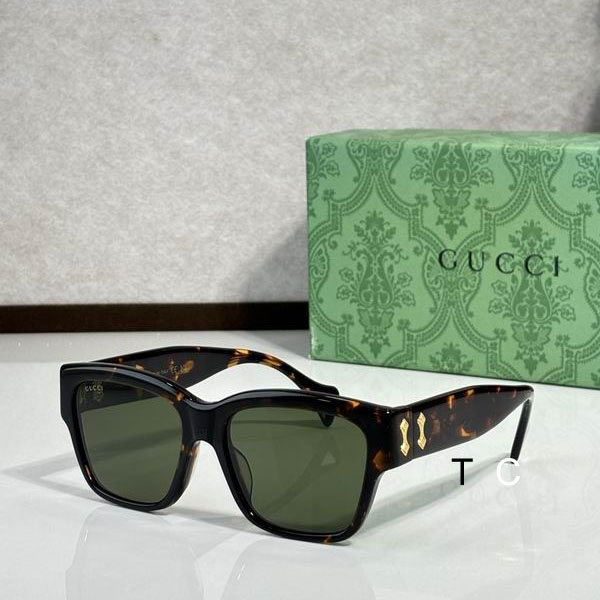 Gucci GG1720 55-17-140 c01