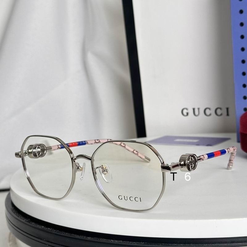 Gucci GG2211S56 19-145 e08
