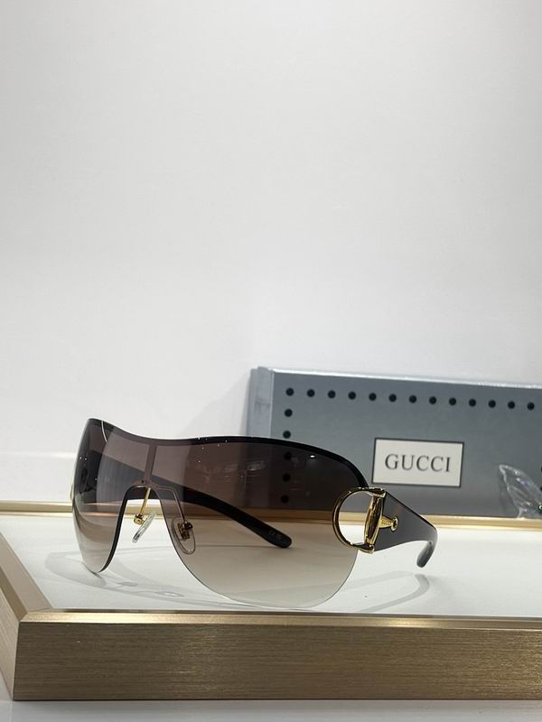 Gucci Glasses smr (360)