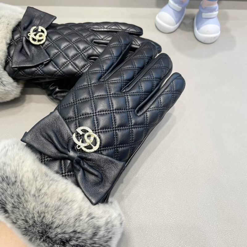 Gucci Gloves M L 107 (9)