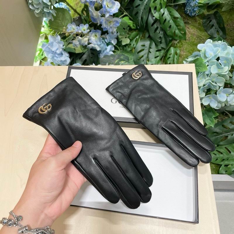 Gucci Gloves M L 18 (6)