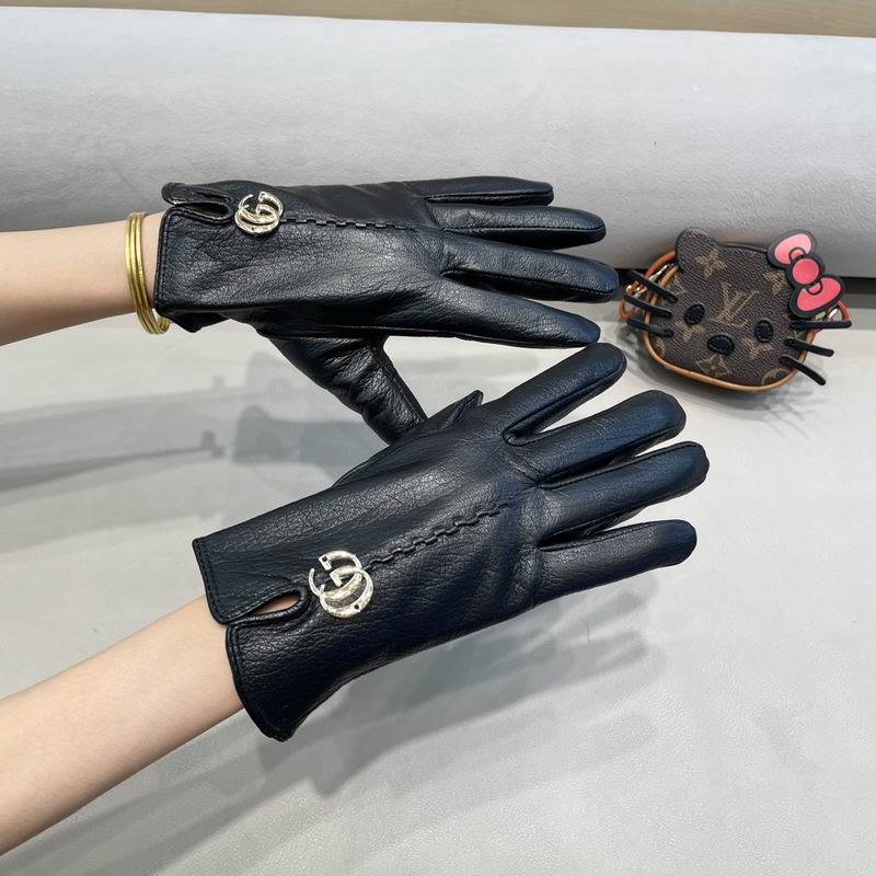 Gucci Gloves M L 49 (7)