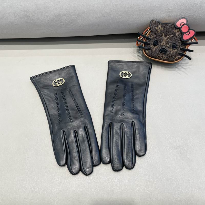 Gucci Gloves M L 52 (9)