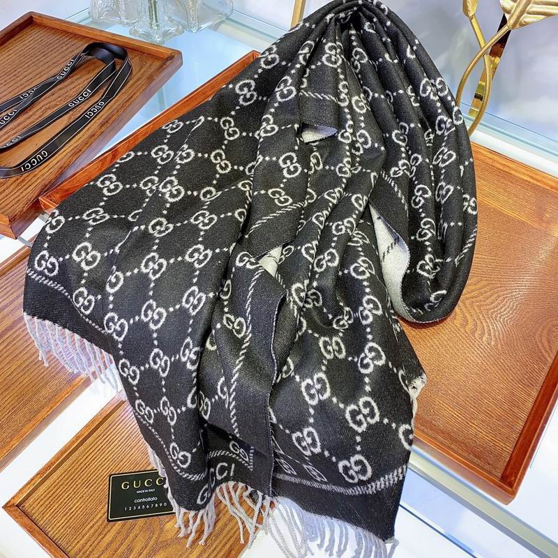 Gucci Scarf 180X70cm E22 (14)