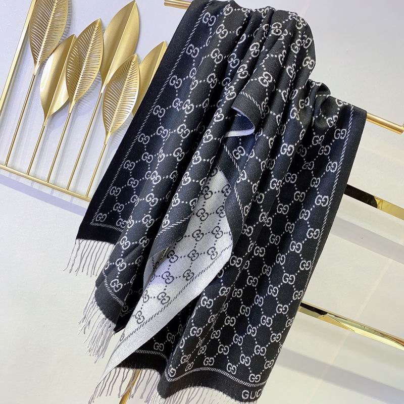 Gucci Scarf 180X70cm E22 (15)