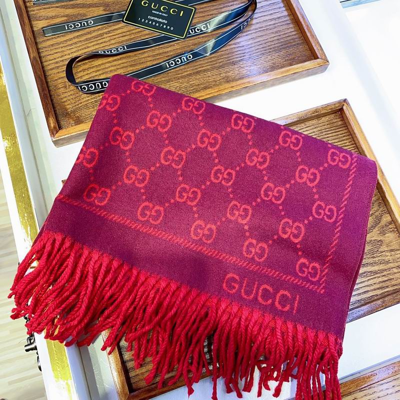 Gucci Scarf 180X70cm E22 (26)