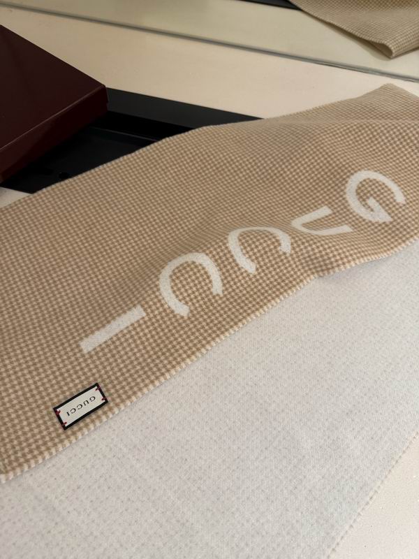 Gucci Scarf 30X180cm E50 (3)