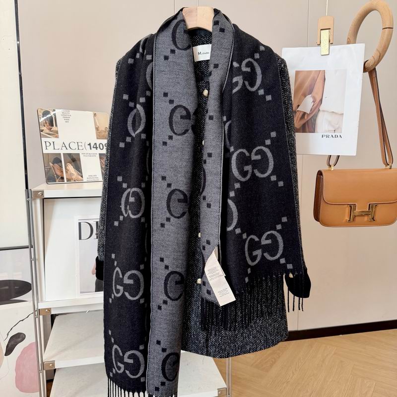Gucci Scarf 47X180cm E21 (8)