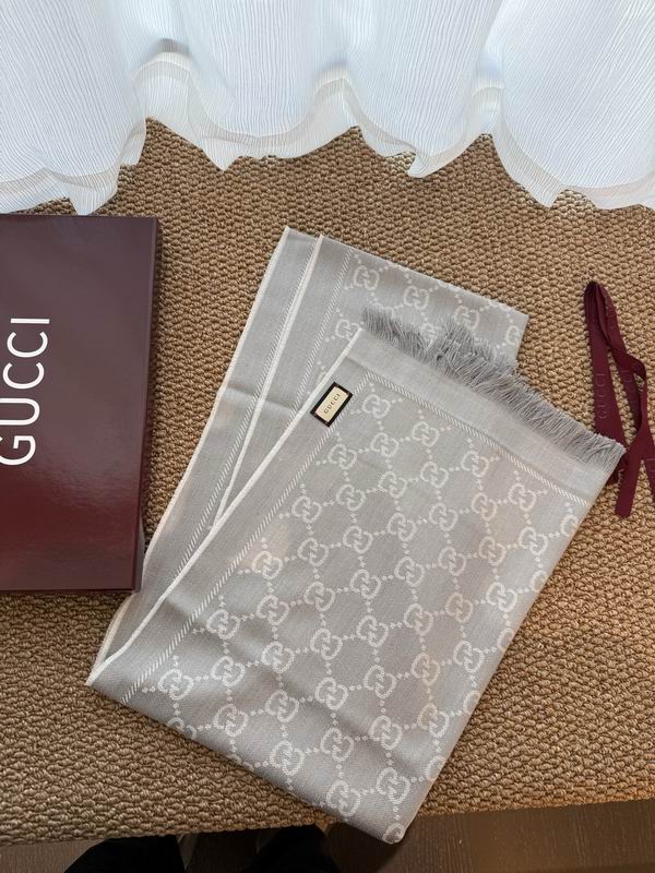 Gucci Scarf 48X180cm E13 (54)