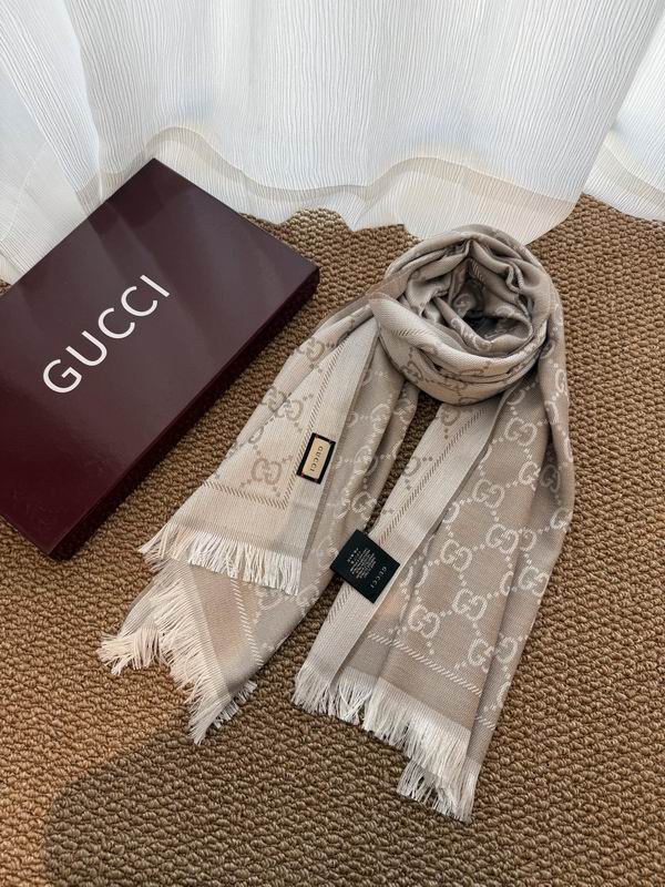 Gucci Scarf 48X180cm E13 (60)