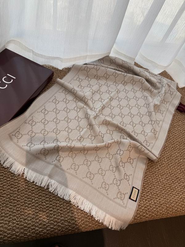 Gucci Scarf 48X180cm E13 (62)