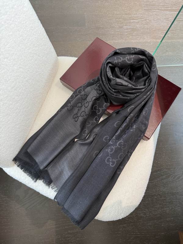 Gucci Scarf 70X200cm E31 (103)