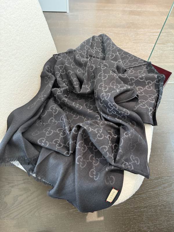 Gucci Scarf 70X200cm E31 (105)