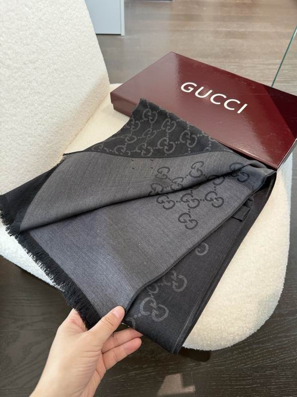 Gucci Scarf 70X200cm E31 (106)
