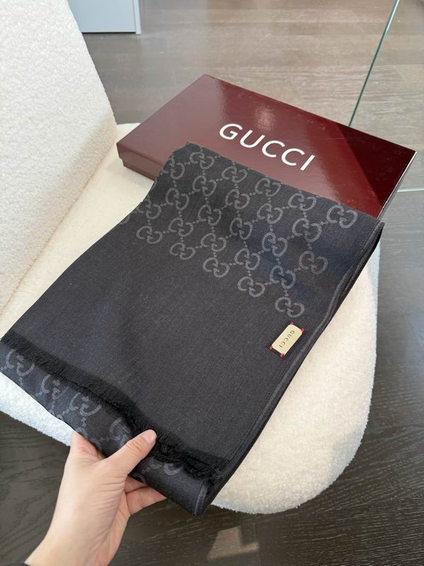 Gucci Scarf 70X200cm E31 (107)