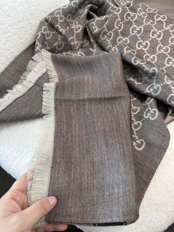Gucci Scarf 70X200cm E31 (50)