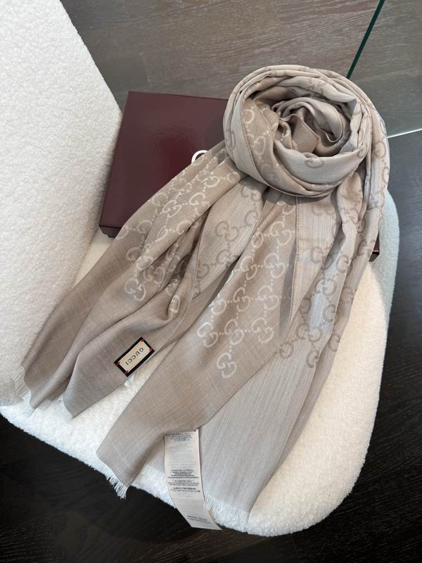 Gucci Scarf 70X200cm E31 (64)