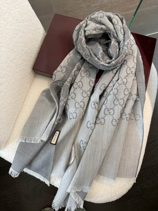 Gucci Scarf 70X200cm E31 (75)