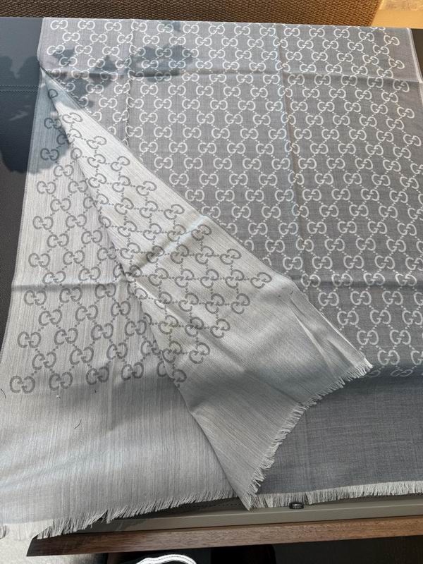 Gucci Scarf 70X200cm E31 (76)