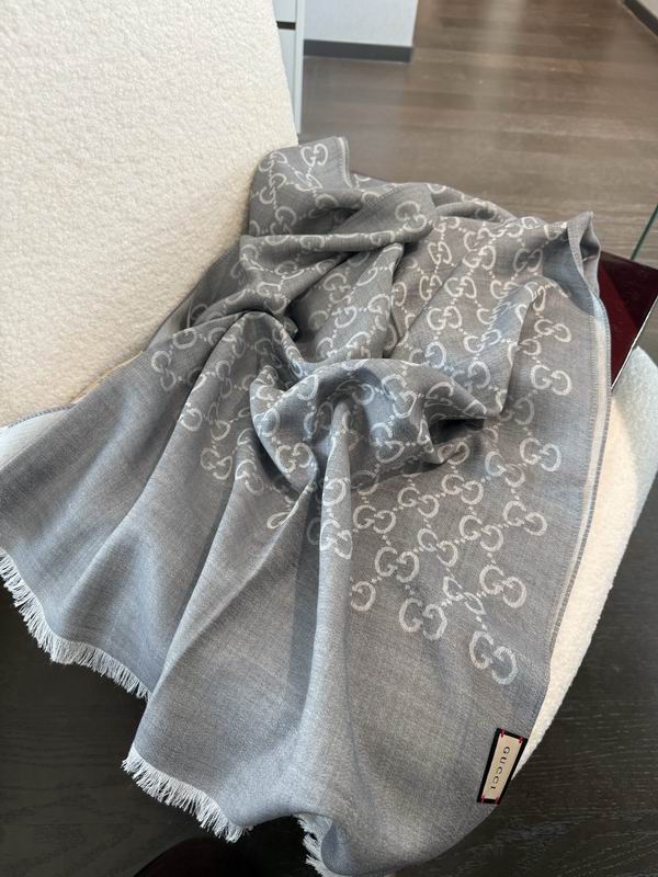 Gucci Scarf 70X200cm E31 (77)