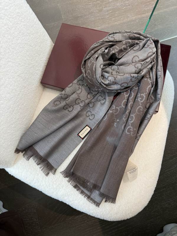 Gucci Scarf 70X200cm E31 (84)