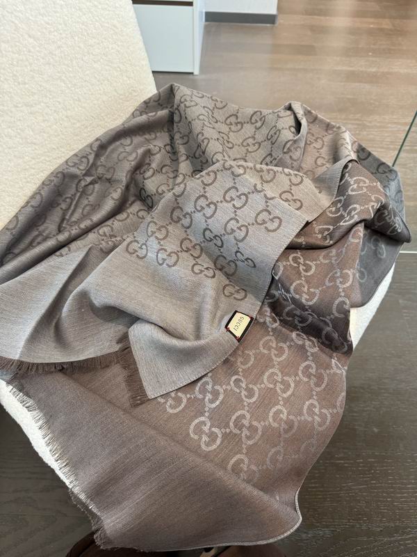 Gucci Scarf 70X200cm E31 (86)