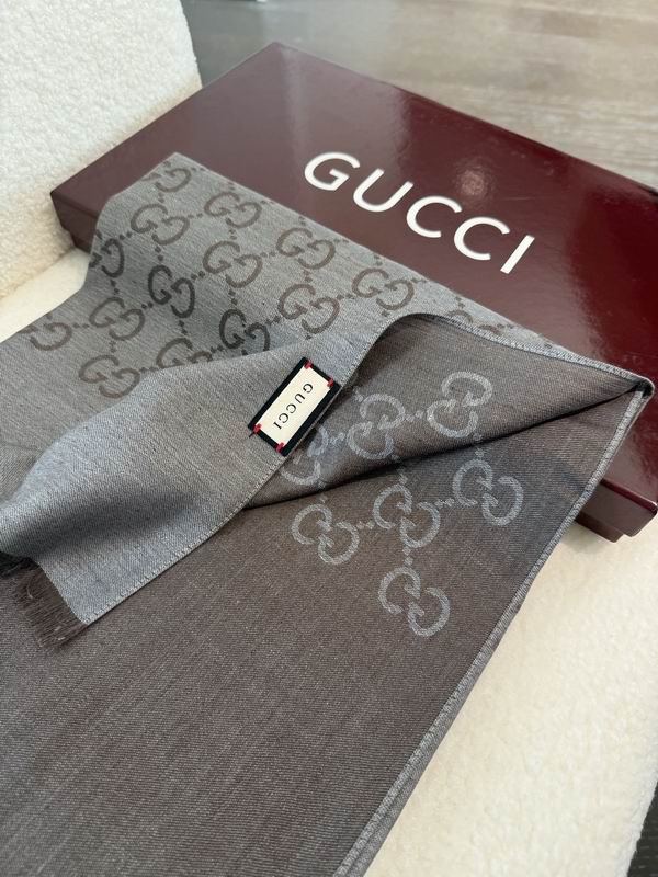 Gucci Scarf 70X200cm E31 (87)