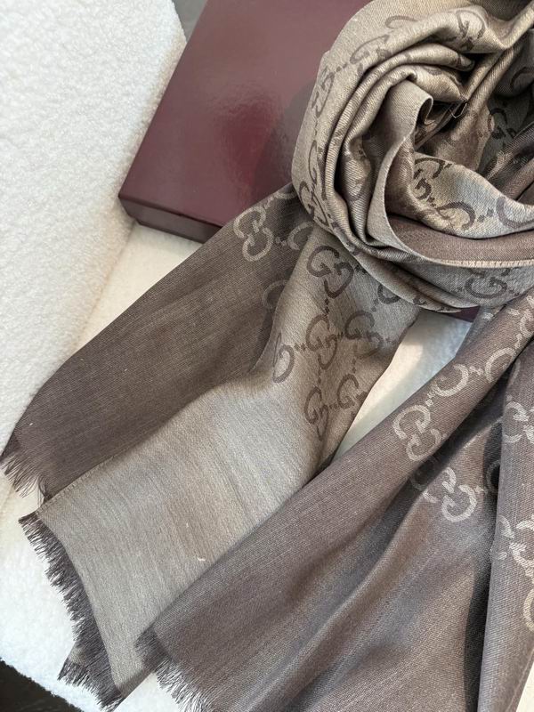 Gucci Scarf 70X200cm E31 (92)