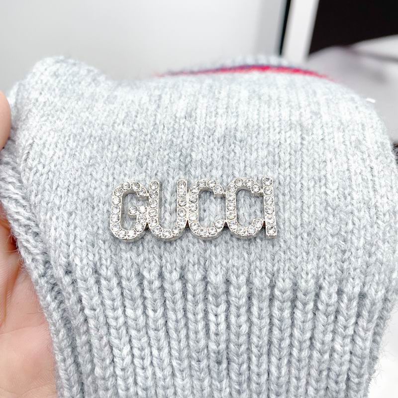 Gucci Scarf Hat Gloves dx (342)