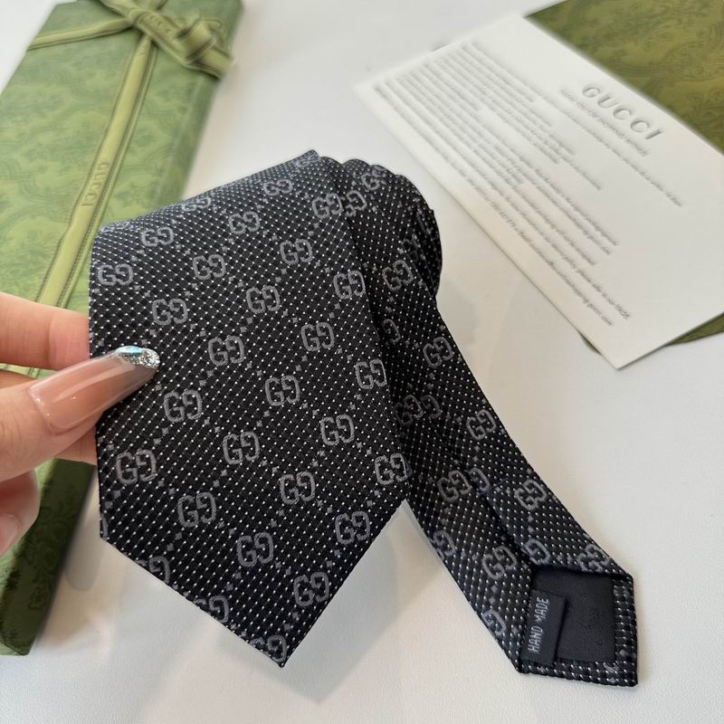 Gucci Tie hm (50)