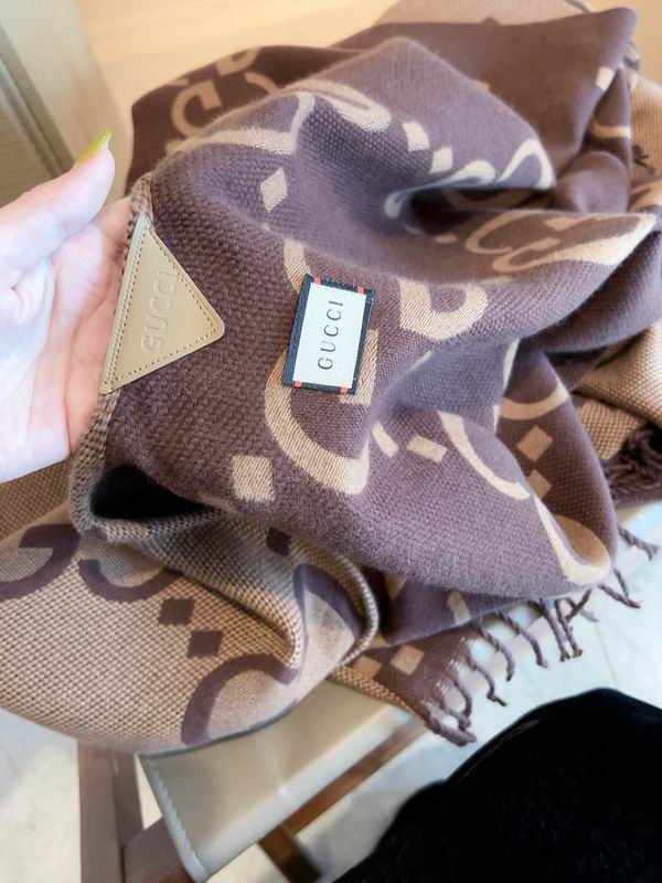 Gucci cloak 145X185cm 100%羊毛 E04 (4)