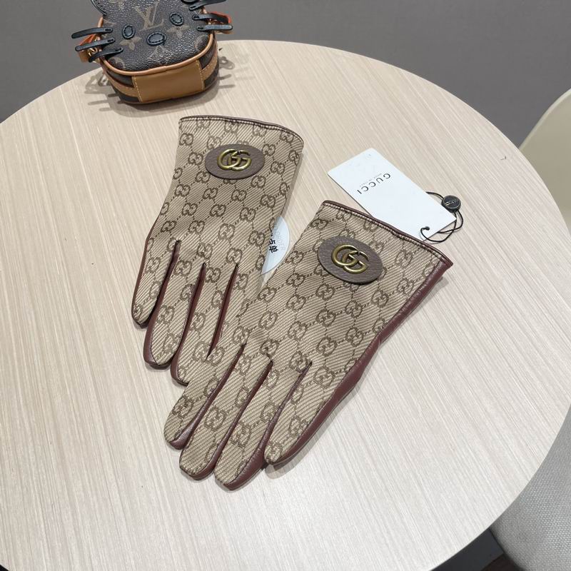 Gucci gloves M L 147 (6)