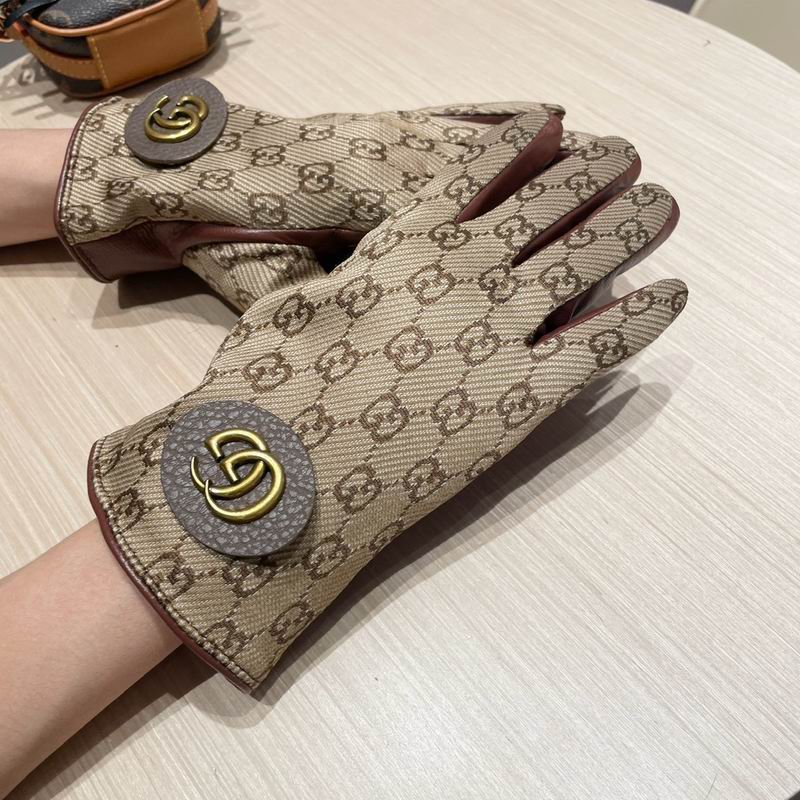 Gucci gloves M L 147 (9)