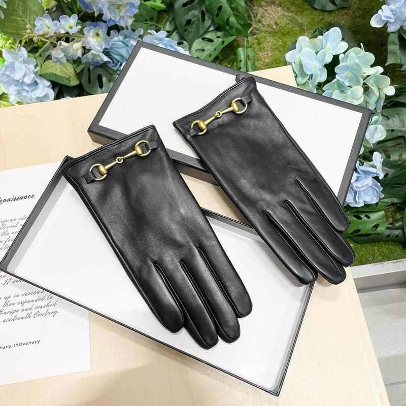 Gucci gloves M L 62 (6)