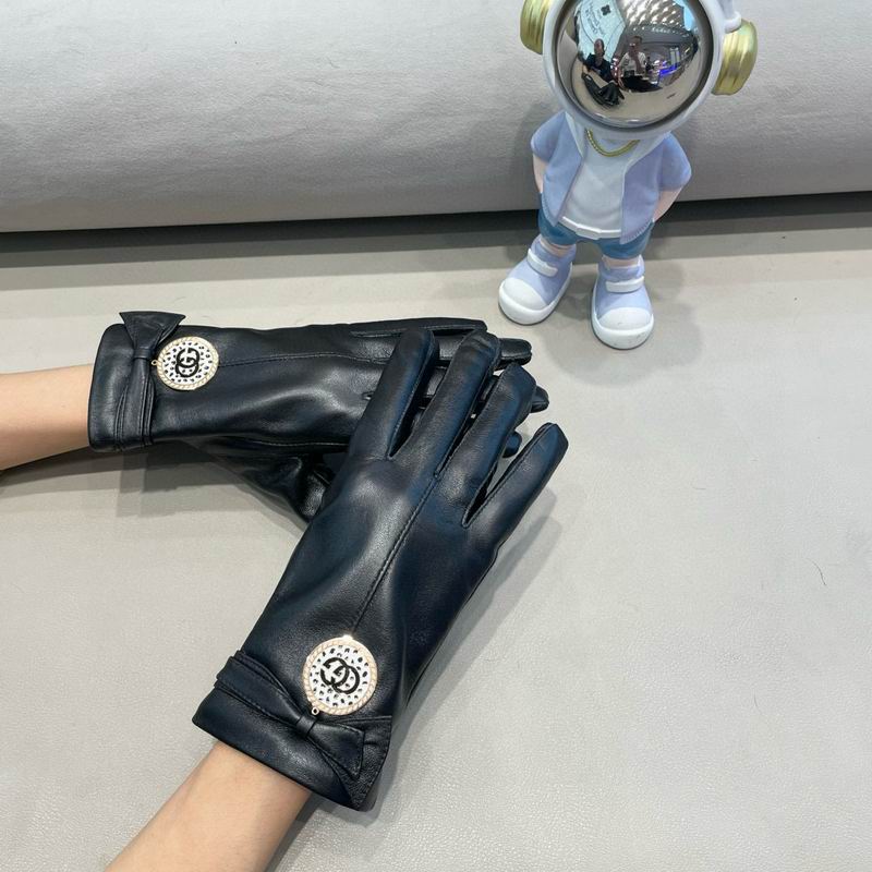 Gucci gloves M L 69 (1)