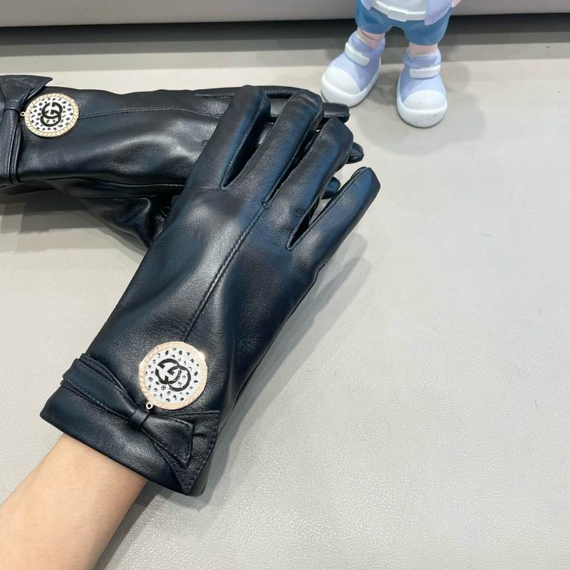 Gucci gloves M L 69 (9)