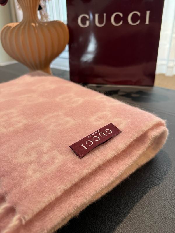 Gucci scarf 200X37cm E62 (8)